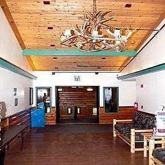 Long House Hotel Bethel Interior photo